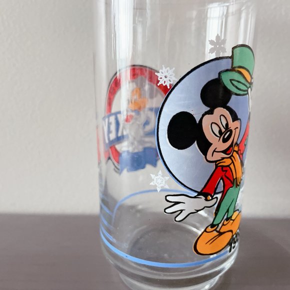 Disney 1983 Micky Mouse Glass Collectable drink ware glassware vintage - Picture 7 of 17